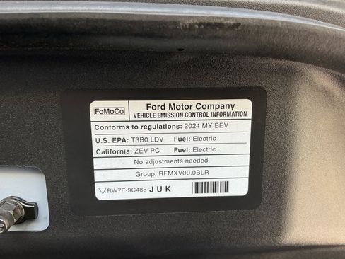 Used 2024 Ford Mustang Mach-E Select w/ Comfort Package Lite RWD image 21