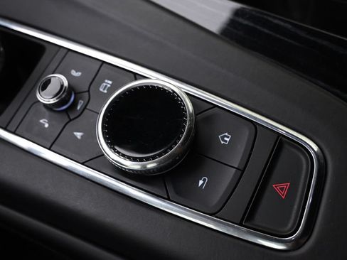 Certified 2023 Cadillac Escalade V AWD/4WD image 34