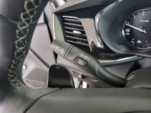 Used 2022 Buick Envision Preferred image 27