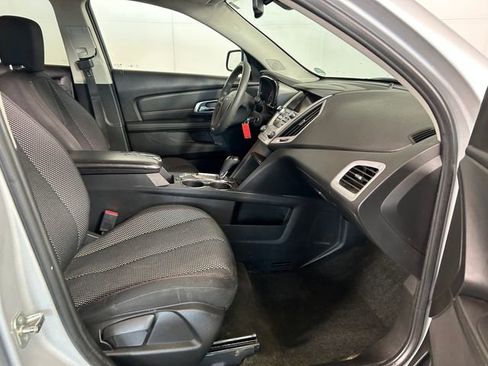 Used 2017 GMC Terrain SLE image 26