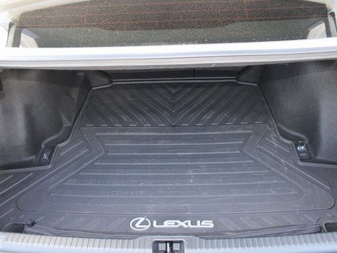 Certified 2025 Lexus IS 300 F Sport image 8