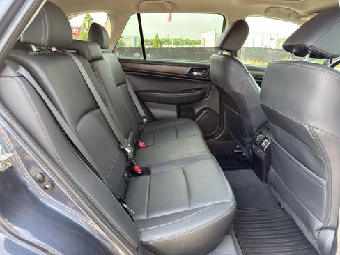Used 2017 Subaru Outback 3.6R Limited AWD/4WD image 20