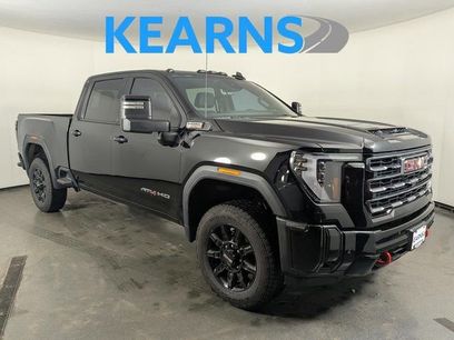 Used 2025 GMC Sierra 2500 AT4 w/ Technology Package