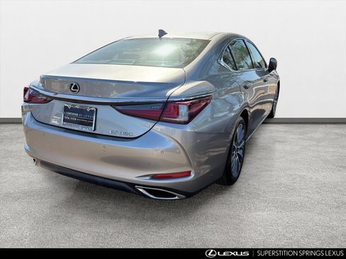 Certified 2021 Lexus ES 350 w/ Premium Package FWD image 3