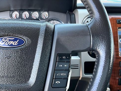 Used 2010 Ford F150 Lariat image 23