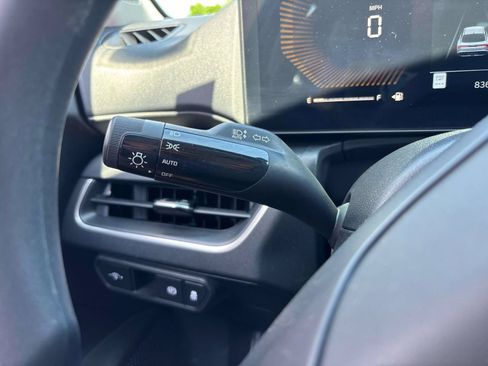 Used 2025 Kia K4 FWD image 25