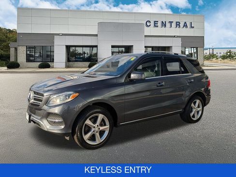 Used 2016 Mercedes-Benz GLE 350 4MATIC image 3