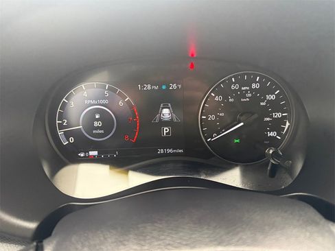 Used 2024 Nissan Kicks SV image 16