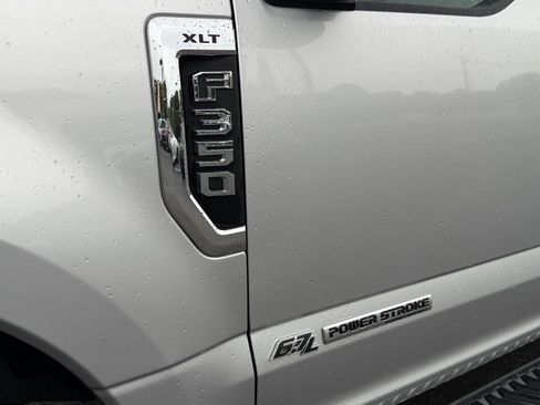 Used 2019 Ford F350 XLT w/ XLT Value Package AWD/4WD image 10
