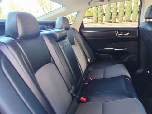 Used 2019 Honda Clarity Plug-In Hybrid image 34