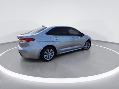 Used 2022 Toyota Corolla LE FWD image 8