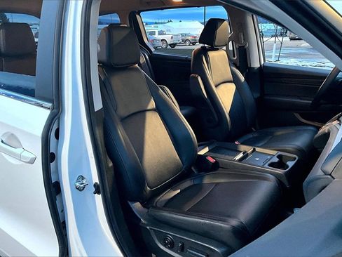 Used 2025 Honda Odyssey EX-L image 7