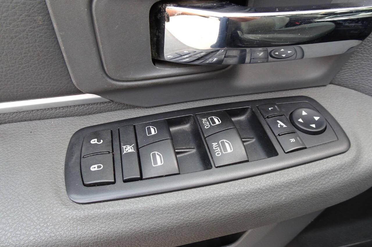 Used 2016 RAM 1500 Big Horn AWD/4WD image 15
