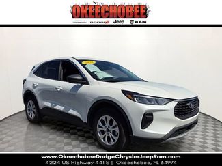 Used 2023 Ford Escape Active AWD/4WD video 1