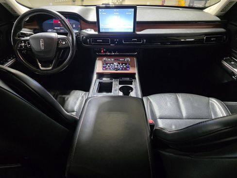 Used 2020 Lincoln Aviator Grand Touring w/ Elements Package Plus AWD/4WD image 15