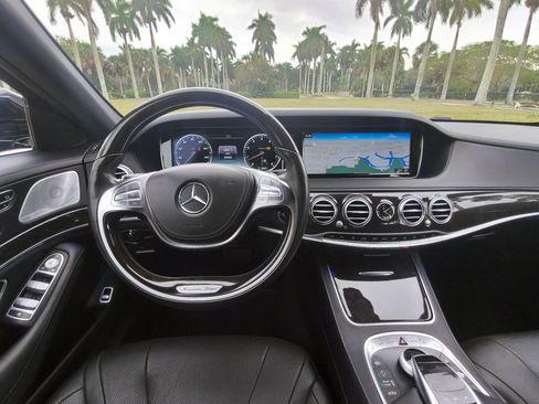 Used 2017 Mercedes-Benz S 550 Sedan image 22