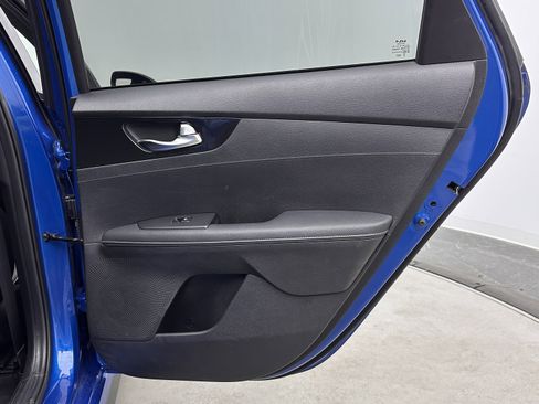 Used 2023 Kia Forte GT-Line w/ GT-Line Premium Package image 32