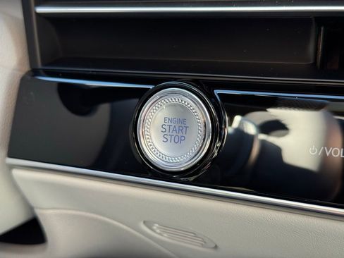 New 2026 Genesis GV70 2.5T Advanced image 35