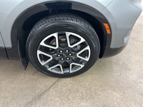 Certified 2024 Chevrolet Blazer RS w/ Driver Confidence II Package image 15