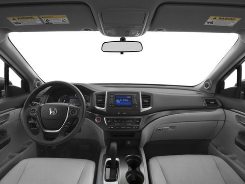 Used 2017 Honda Pilot LX image 8