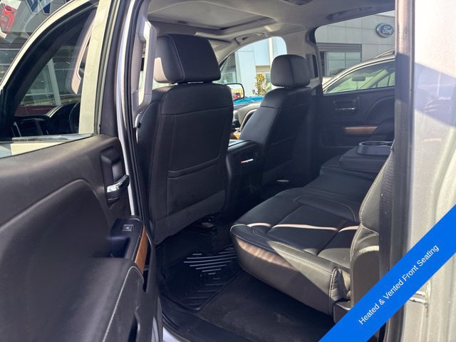 Used 2018 Chevrolet Silverado 1500 LTZ w/ Sport Package AWD/4WD image 12