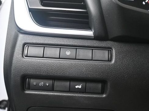 Used 2021 Nissan Rogue SV w/ Premium Package FWD image 13
