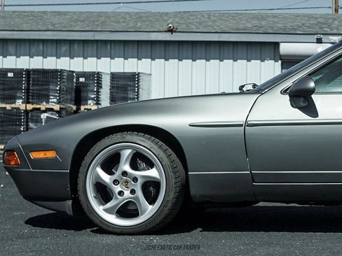 Used 1988 Porsche 928 S4 RWD image 4