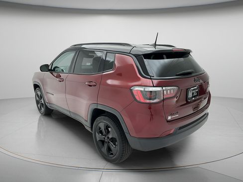 Used 2021 Jeep Compass Latitude AWD/4WD image 7