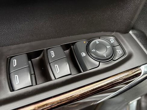 Used 2021 GMC Sierra 1500 Elevation w/ Preferred Package image 15