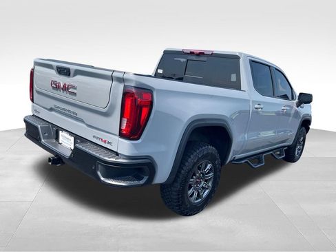 Used 2024 GMC Sierra 1500 AT4X AWD/4WD image 5