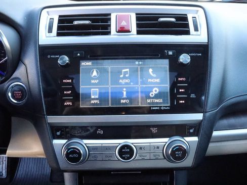 Used 2015 Subaru Outback 2.5i Limited image 13