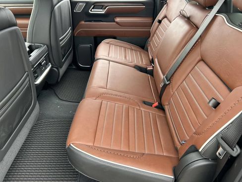 New 2026 GMC Sierra 3500 Denali Ultimate AWD/4WD image 26