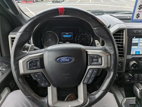 Used 2018 Ford F150 Raptor w/ Equipment Group 802A Luxury image 9