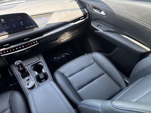 Certified 2024 Cadillac XT4 Sport w/ LPO, Floor Liner Package FWD image 16