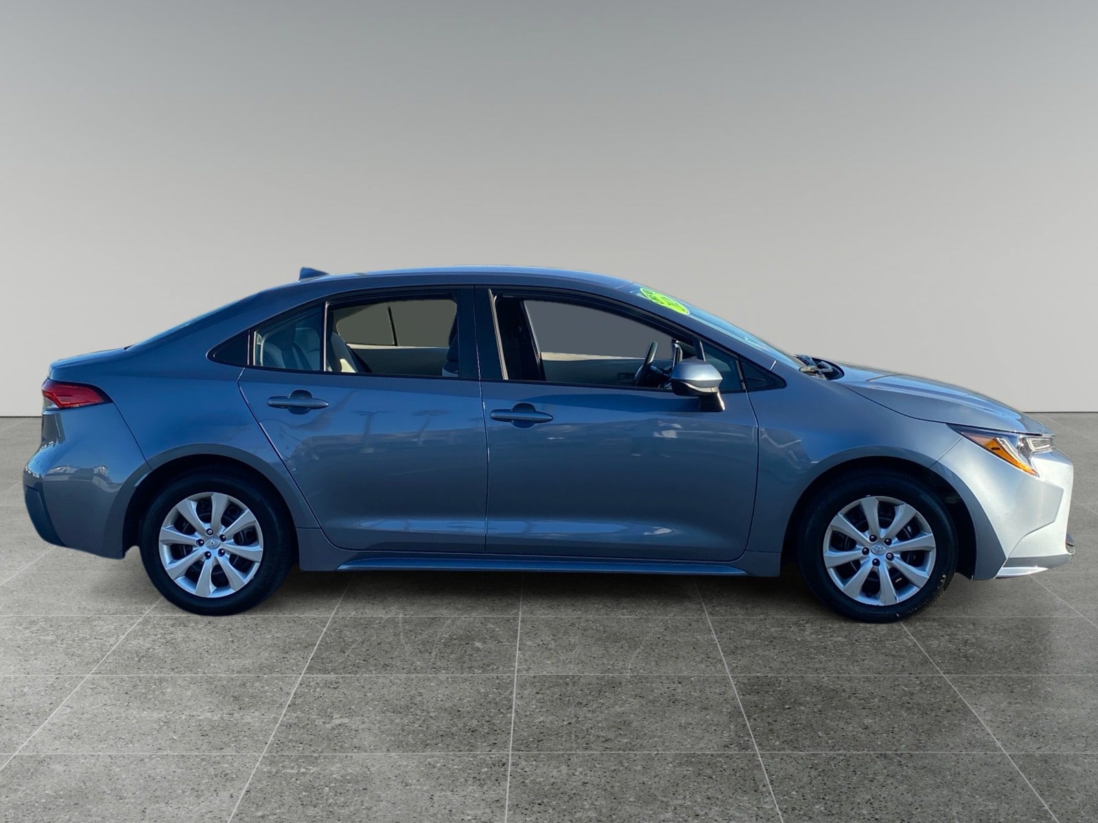 Used 2026 Toyota Corolla LE FWD image 6