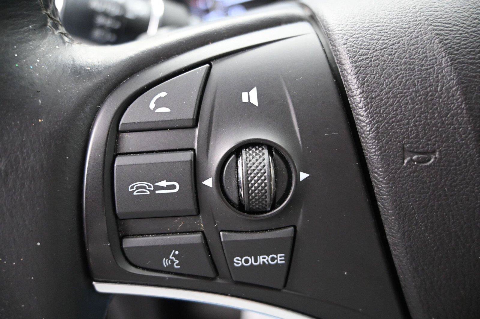 Used 2017 Acura MDX w/ Technology Package AWD/4WD image 8