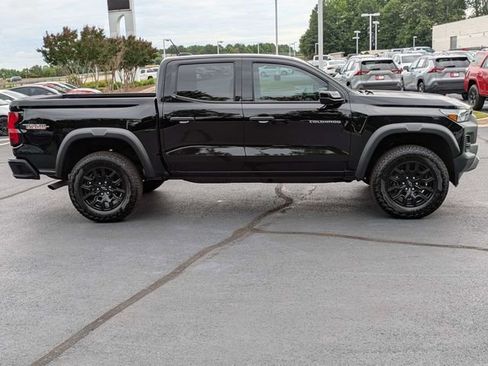 Used 2026 Chevrolet Colorado Trail Boss AWD/4WD image 3