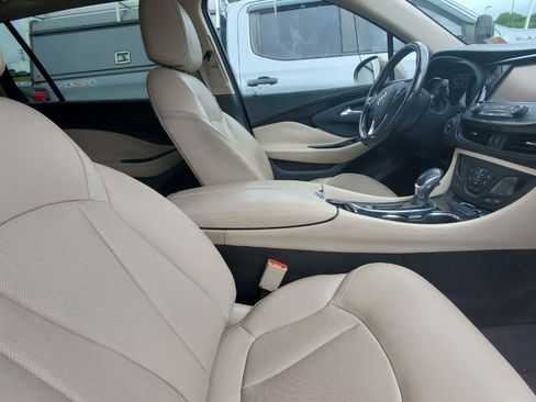 Used 2017 Buick Envision Essence FWD image 4