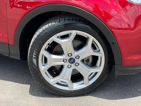 Used 2019 Ford Escape Titanium FWD image 44