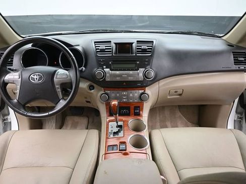 Used 2009 Toyota Highlander Limited FWD image 14