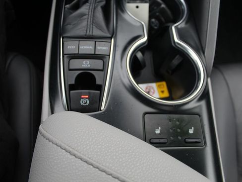 Used 2019 Toyota Camry XLE w/ Driver Assist Package image 34