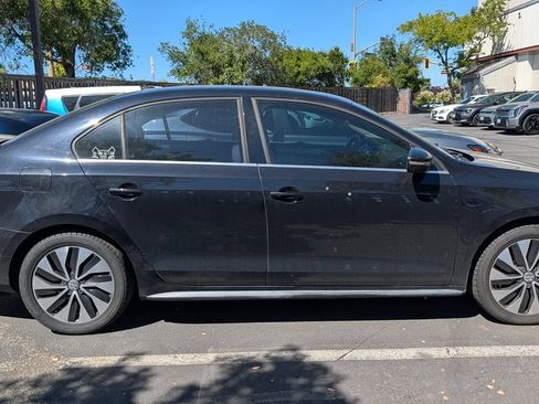 Used 2015 Volkswagen Jetta SEL Premium FWD image 2