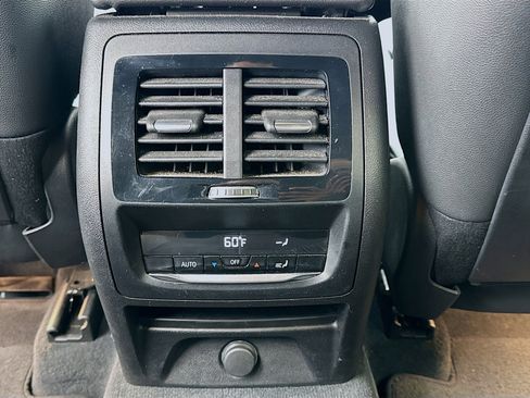 Used 2019 BMW X3 sDrive30i w/ Driving Assistance Package image 17