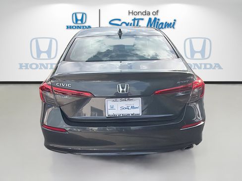 Certified 2024 Honda Civic Sport image 6