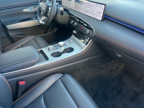 New 2026 Genesis GV70 2.5T Sport Prestige AWD/4WD image 16