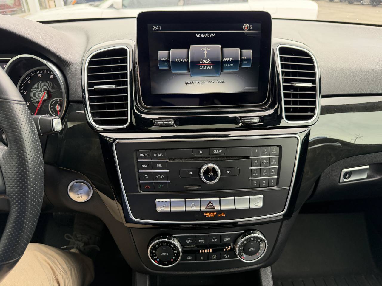 Used 2017 Mercedes-Benz GLE 350 4MATIC image 34