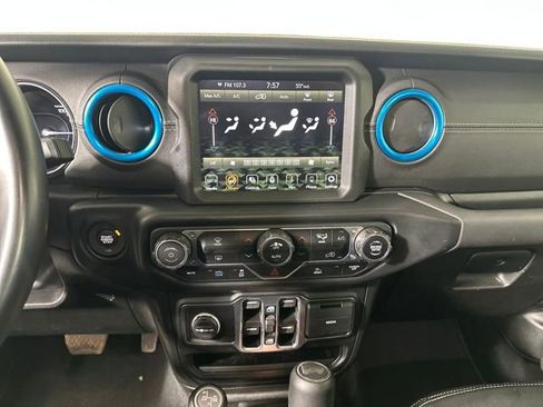 Used 2022 Jeep Wrangler Unlimited Sahara image 21