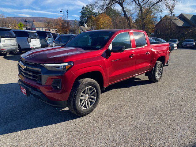 New 2026 Chevrolet Colorado LT w/ LT Convenience Package AWD/4WD image 3