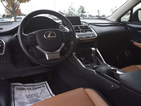 Used 2017 Lexus NX 200t FWD image 19