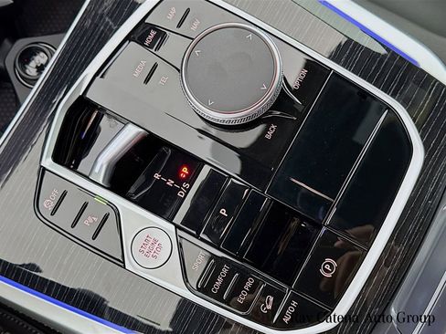 Used 2024 BMW X5 xDrive40i w/ M Sport Package image 17